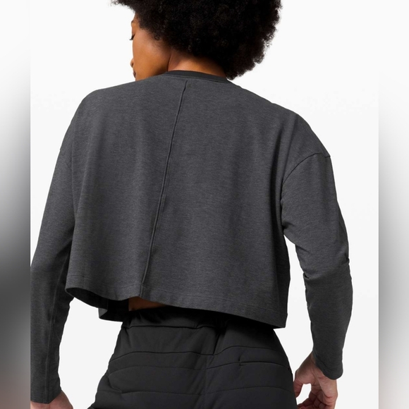 Lululemon Check the Box Long Sleeve Crop Shirt Pocket Tee Heathered Black - Picture 3 of 7